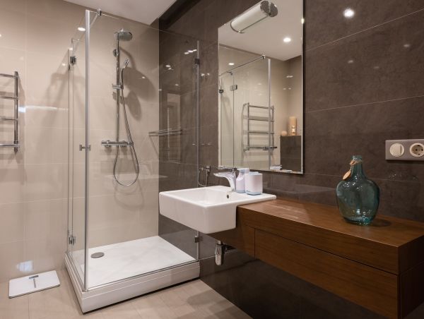 Guide d'achat pour choisir votre receveur de douche idéal